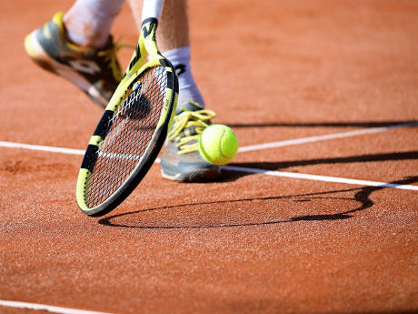 Le tennis en sport étude