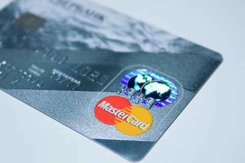 Quelle est la meilleure carte bancaire pour voyager ?